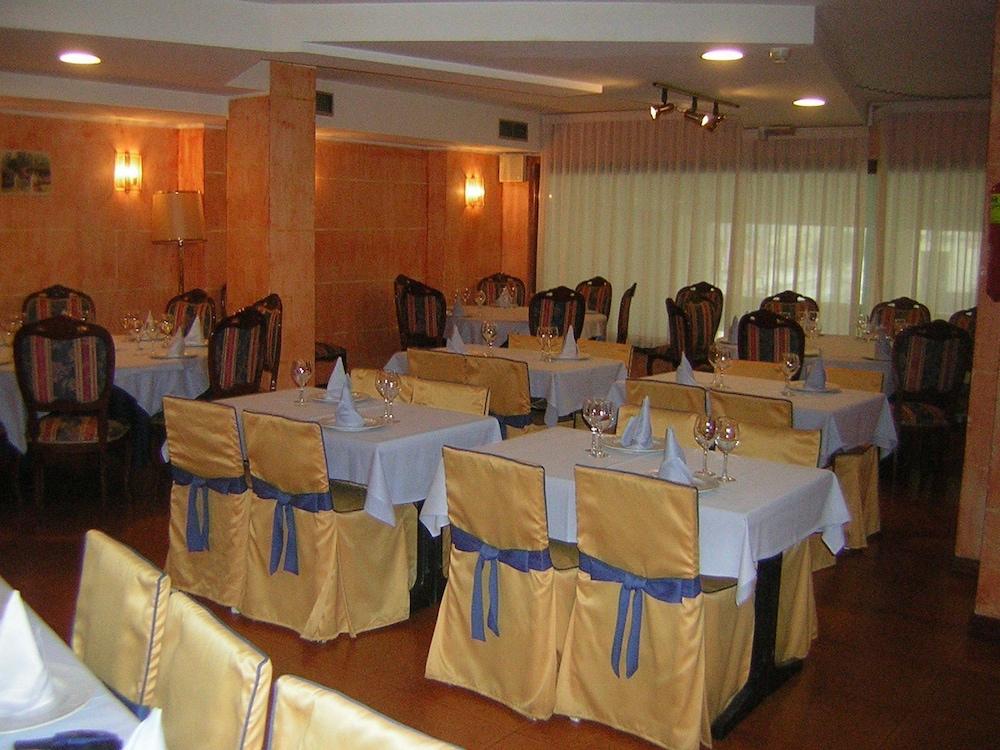 Hotel Tibur Zaragoza Exterior photo